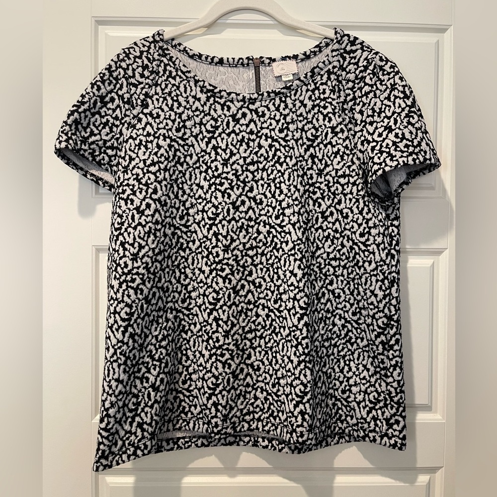 Anthropologie L Black/White Blouse